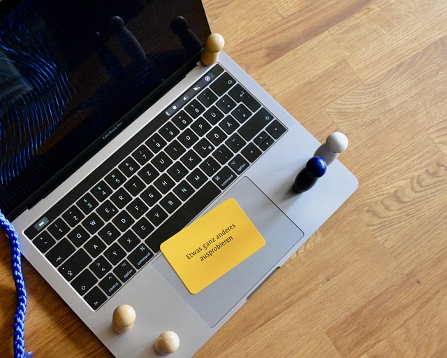 Free Computer Home Office photo and picture