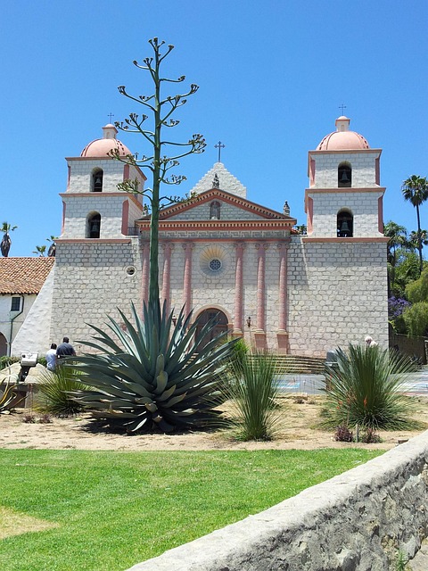 Free Mission Architecture photo and picture