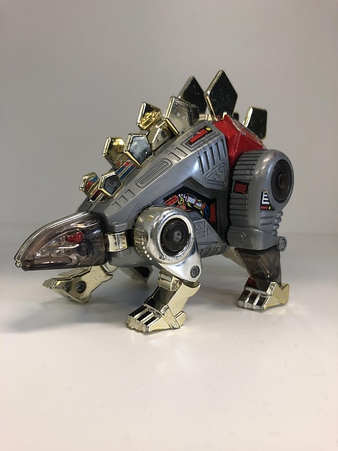 Dinobot, transformer, vintage toys and tv show toys — photo by stephenchenty