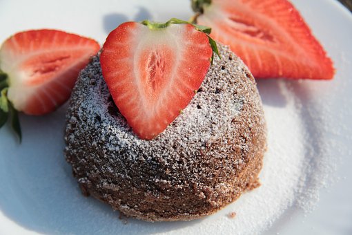 Bolo, Lava, Sobremesa, Prato, Delicioso