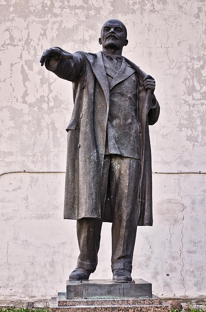 Estonia, Narva, Estatua, Monumento