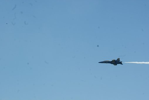 Chorros, Ángeles Azules, Equipo