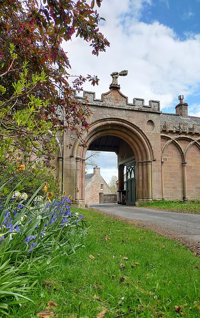Free Judge Nought Arch photo and picture