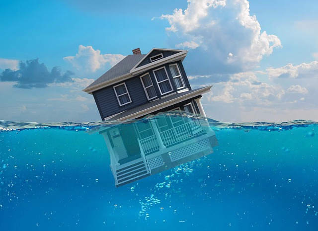 Free sinking house real estate illustration