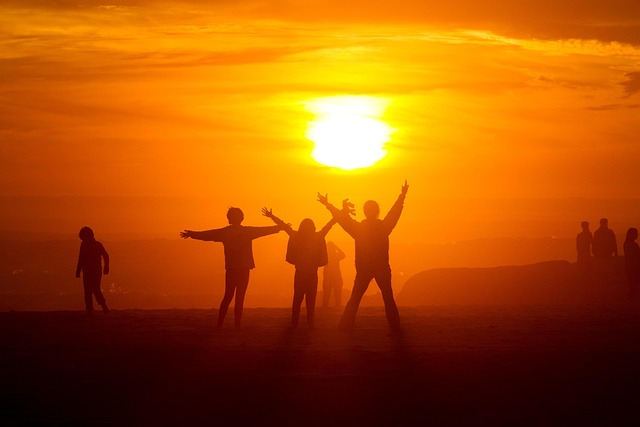 Free Sunset Family photo and picture