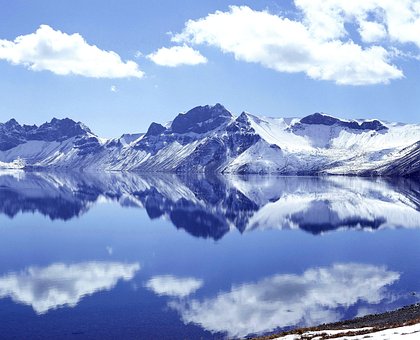 Free Scenery Mountain photo and picture