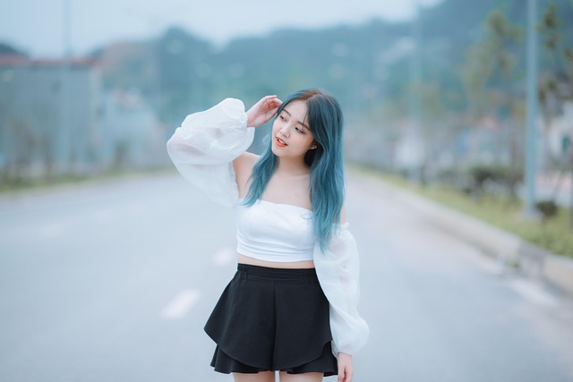 Free Girl Alone photo and picture