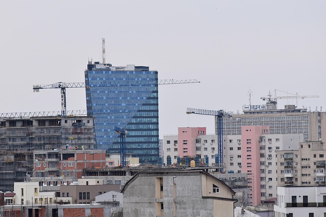Free Building Apartments photo and picture