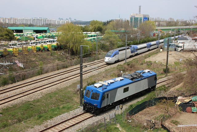korea, railroad, traffic, train, vehicle, public transportation, shipping, passenger, transport, high-speed rail, high-speed train, ktx, track, track inspection car, garbage truck, the roadbed, ktx-mountains, ktx, ktx, ktx, ktx, ktx