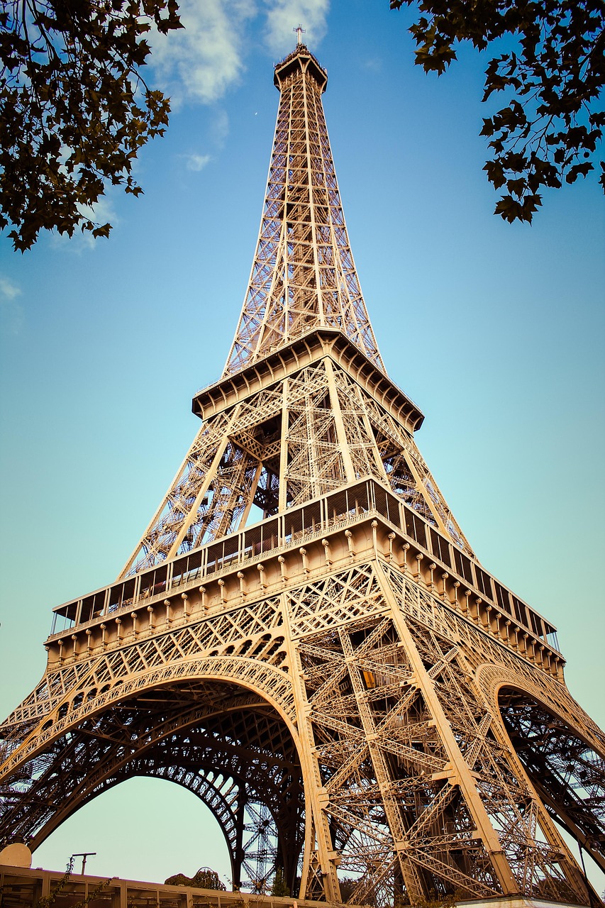 10 000 Free Tour Eiffel Pictures Paris Images Pixabay