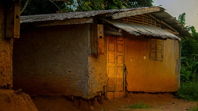 Free Petite Maison Village photo and picture