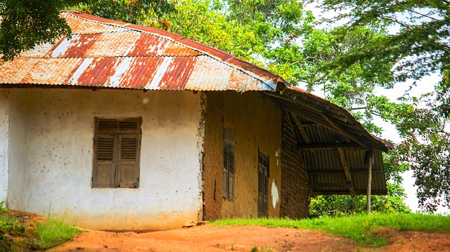 Free Petite Maison Village photo and picture
