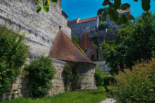 Free Burg Burghausen photo and picture