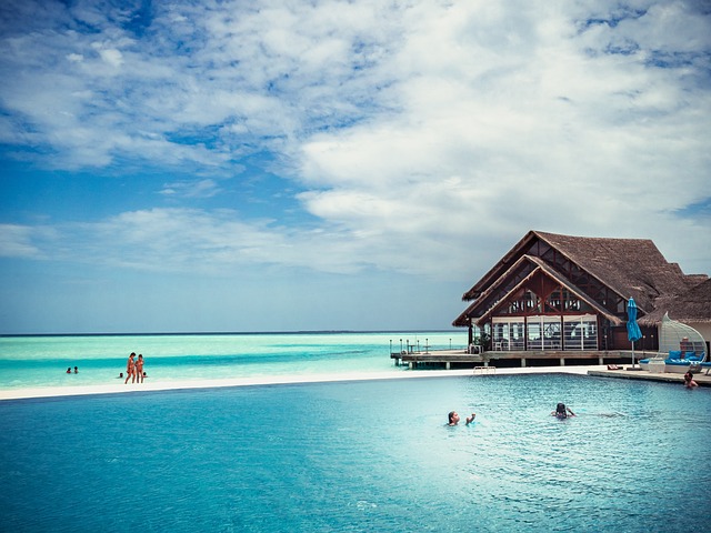 Free Maldives Island photo and picture