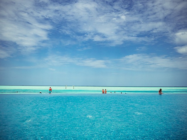 Free Maldives Island photo and picture
