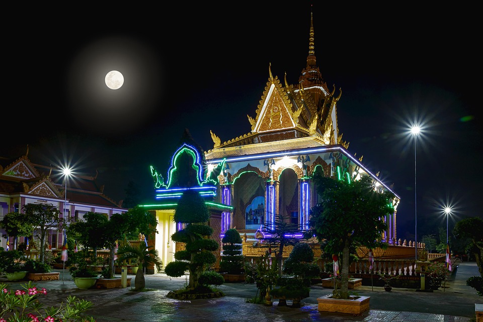 pagoda-5225617_960_720.jpg