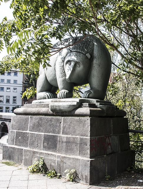 Free Berlin Bear photo and picture