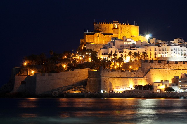 Free Castle Peniscola photo and picture