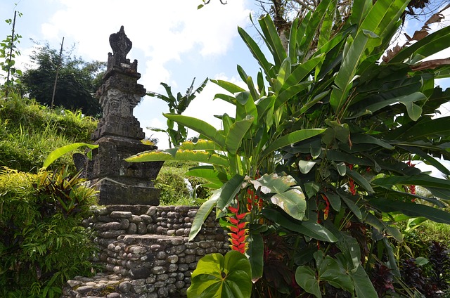 Free Temple Nature photo and picture
