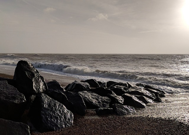 Free Rocks Beach photo and picture