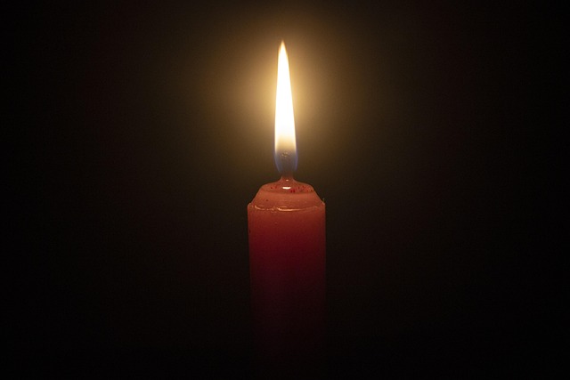 Free Candle Light photo and picture