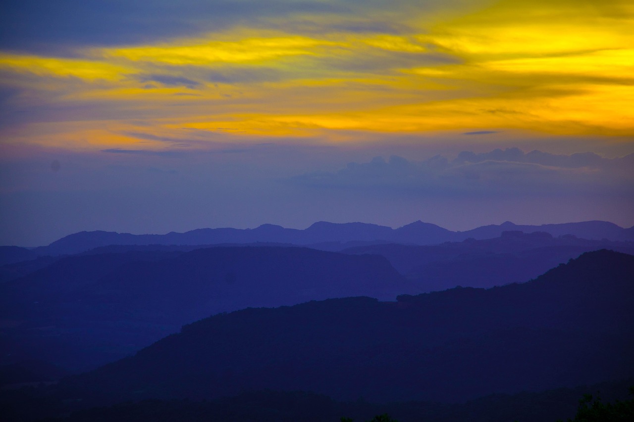 Valley - free online jigsaw puzzle photo