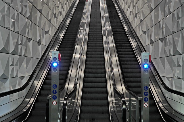 Free Dusseldorf Subway photo and picture