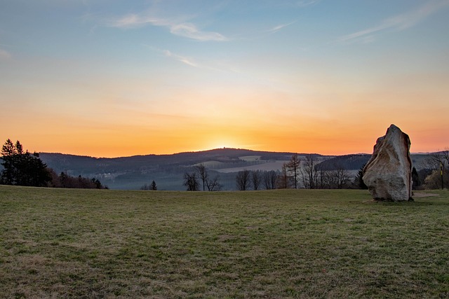 Free Dawn On The Hill photo and picture