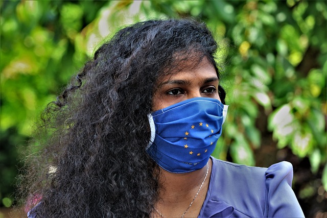 Free Mask Covid-19 photo and picture
