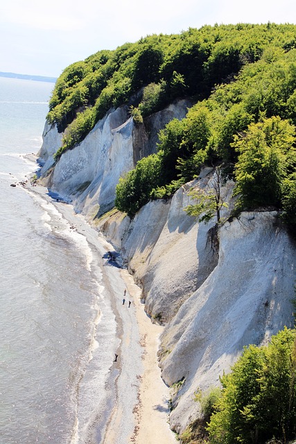 Free To Reprimand White Cliffs photo and picture