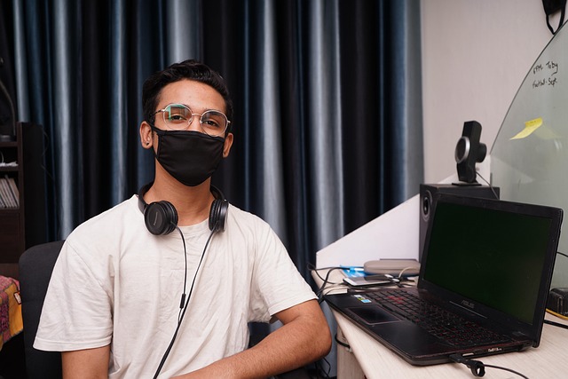 mask, student, corona, students, covid-19, class, virus, infection, hygiene, disease, epidemic, quarantine, pandemic, face, school, classroom, boy, persona, teenager, terror, outbreak, distance, protection, coronavirus, young, persona, persona, persona, persona, persona