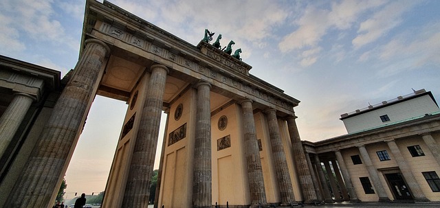 Free Brandenburg Gate Berlin photo and picture