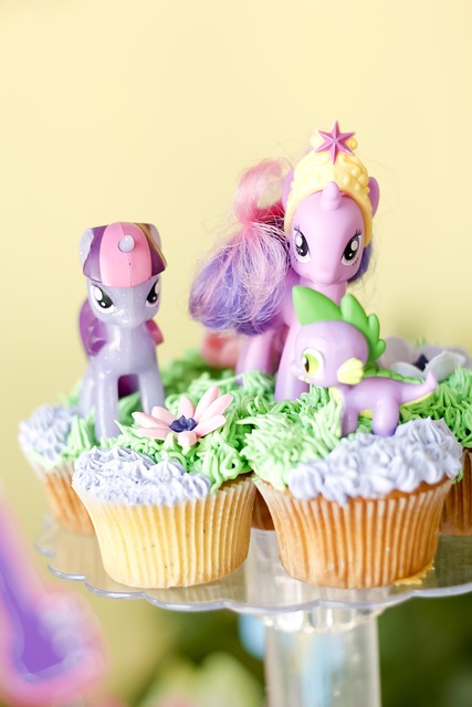 Free Sweet Cupcakes photo and picture