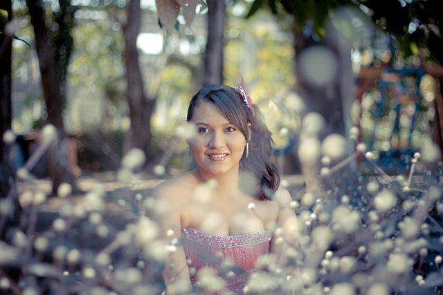 Free Lady Model photo and picture