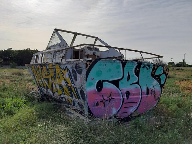 Free Boat Street photo and picture