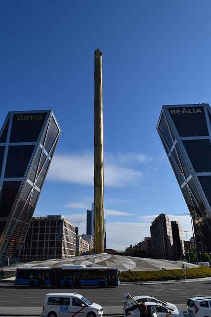 Free Torres Madrid Cielo photo and picture