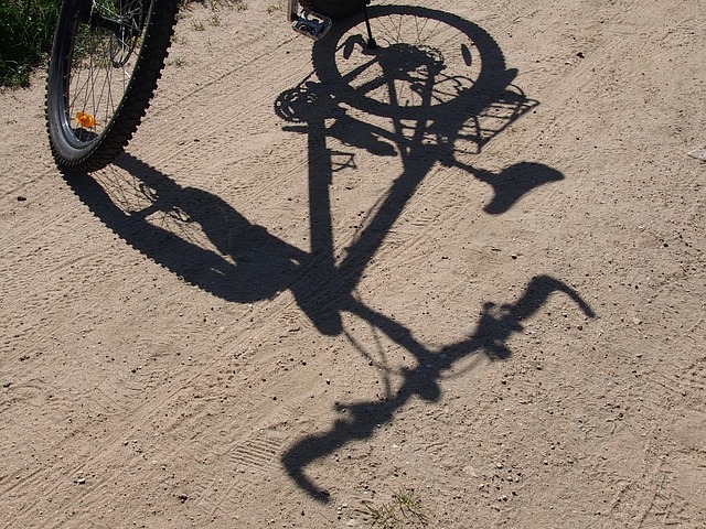 Free Schattenrad Sand photo and picture