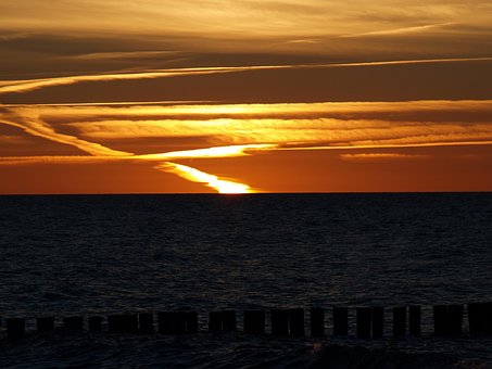 Free Sky Sea photo and picture
