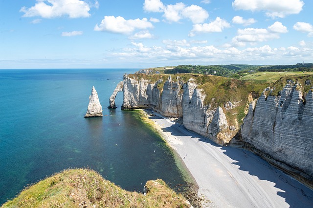 Free Etretat France photo and picture