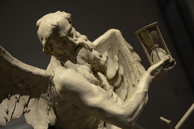Free Art Statue photo and picture