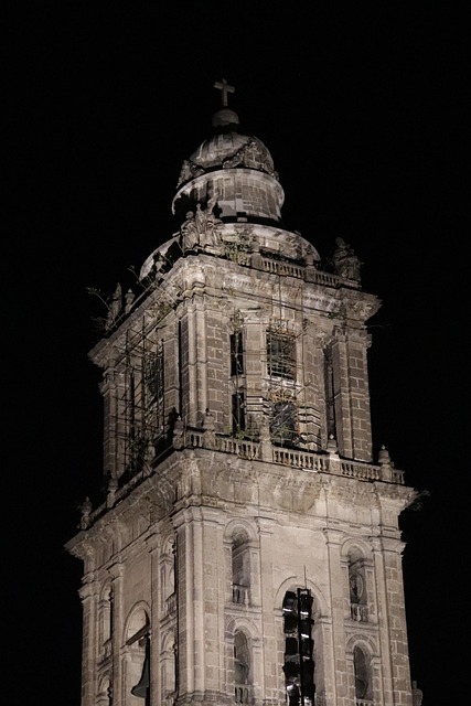 Free Cathedral Plinth photo and picture