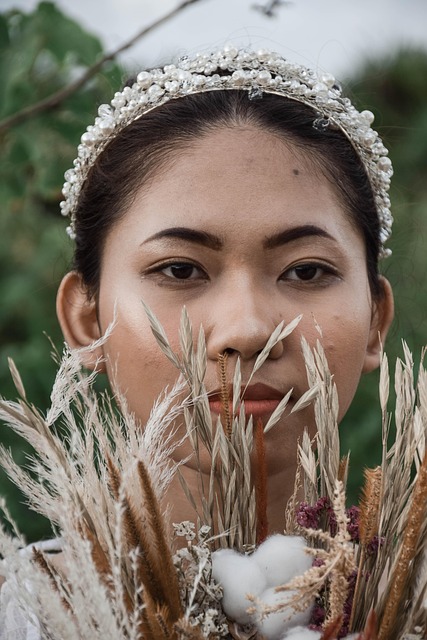 Free Flower Women photo and picture