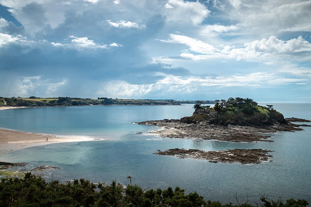 Guesclin Cove, Frankrig, Bretagne, Ø