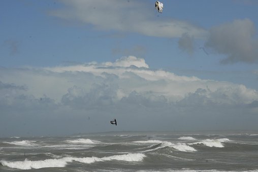 Free Sea Kitesurfing photo and picture