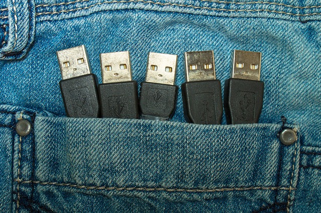Free Computer Media photo and picture