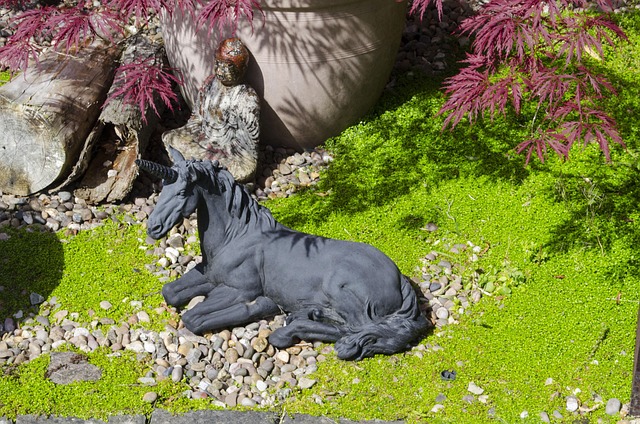 Free Unicorn Garden Ornament photo and picture