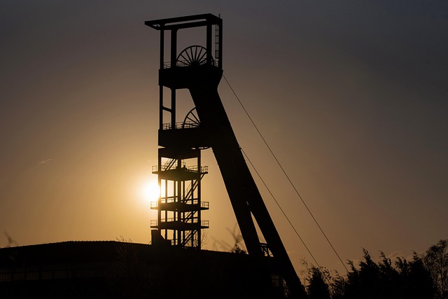 Free Headframe Meal photo and picture