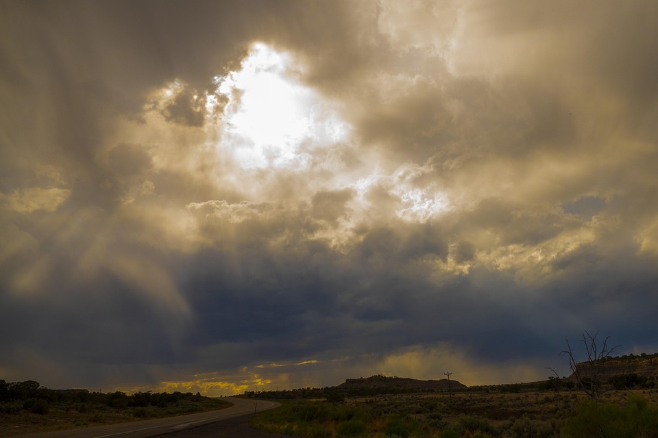 clouds-5333848_960_720.jpg