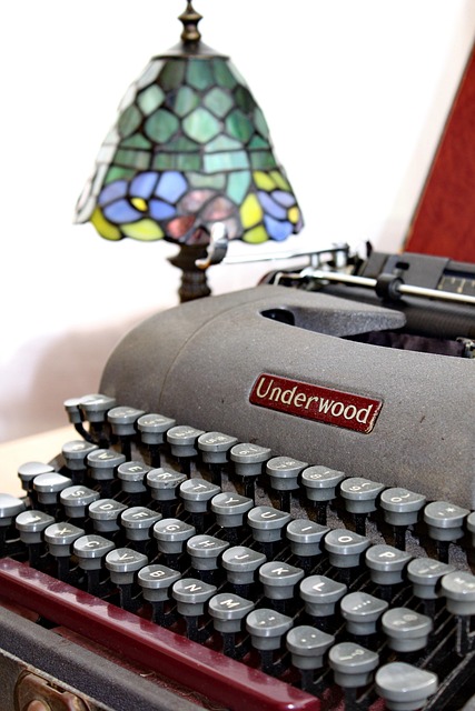 Free Underwood Typewriter photo and picture