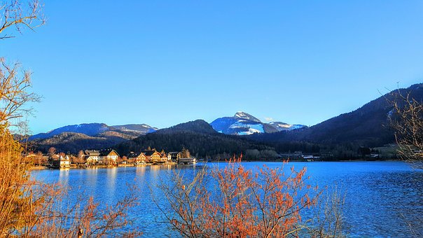 Free Lake Hike photo and picture